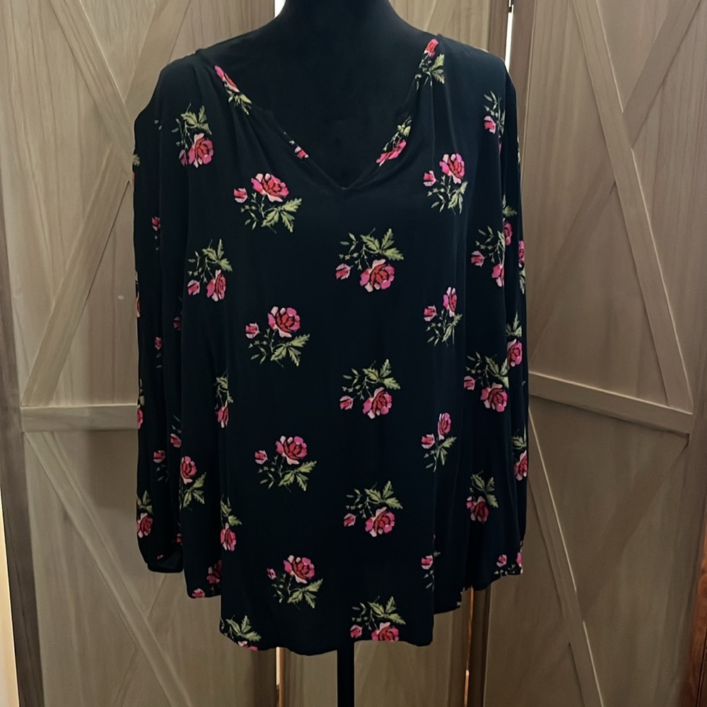 PLUS SIZE Old Navy Floral Blouse